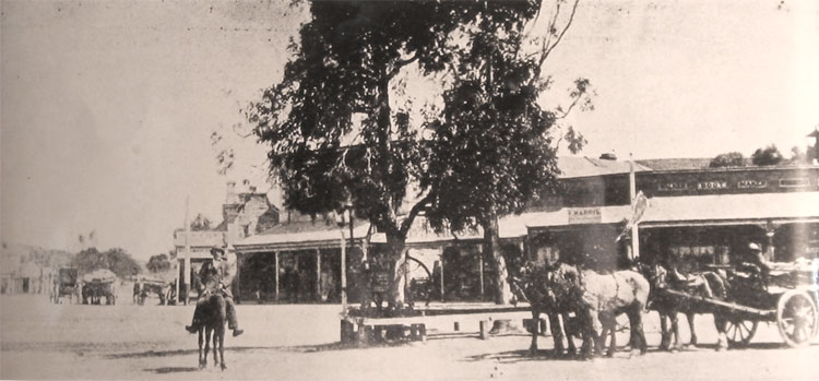 Burra's Market Square 1905